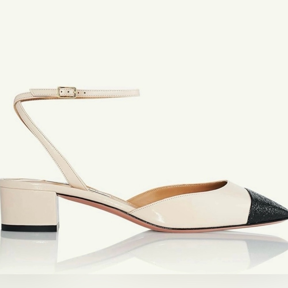 Aquazzura French Flirt 35 Pumps EU 38.5 US
8.5 Light Nude/Black Nappa Leather